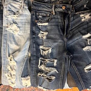 American Eagle Hi Rise Jegging & Mom Crop Jeans  3 Pairs Total